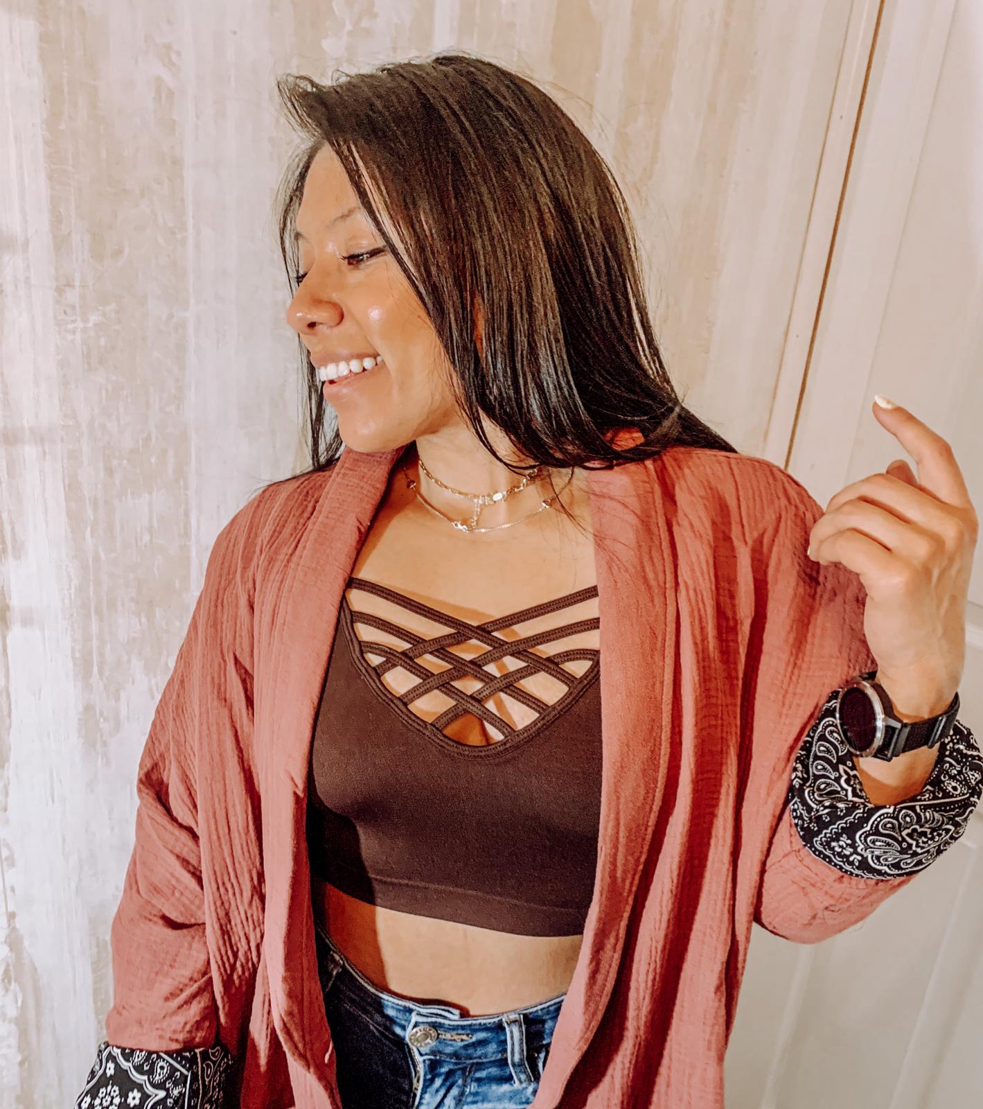 V-LATTICE BRALETTE
