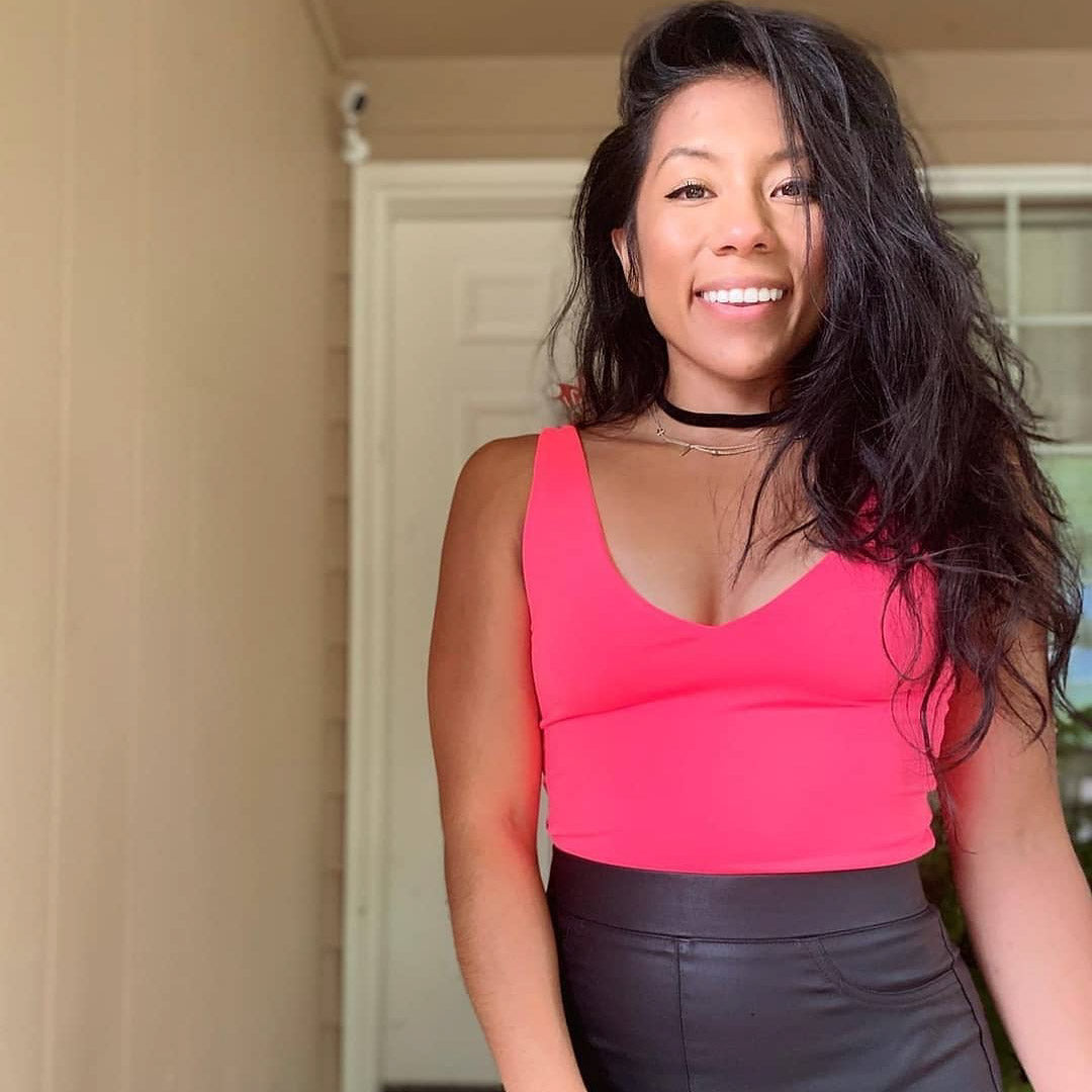 V-NECK BODYSUIT